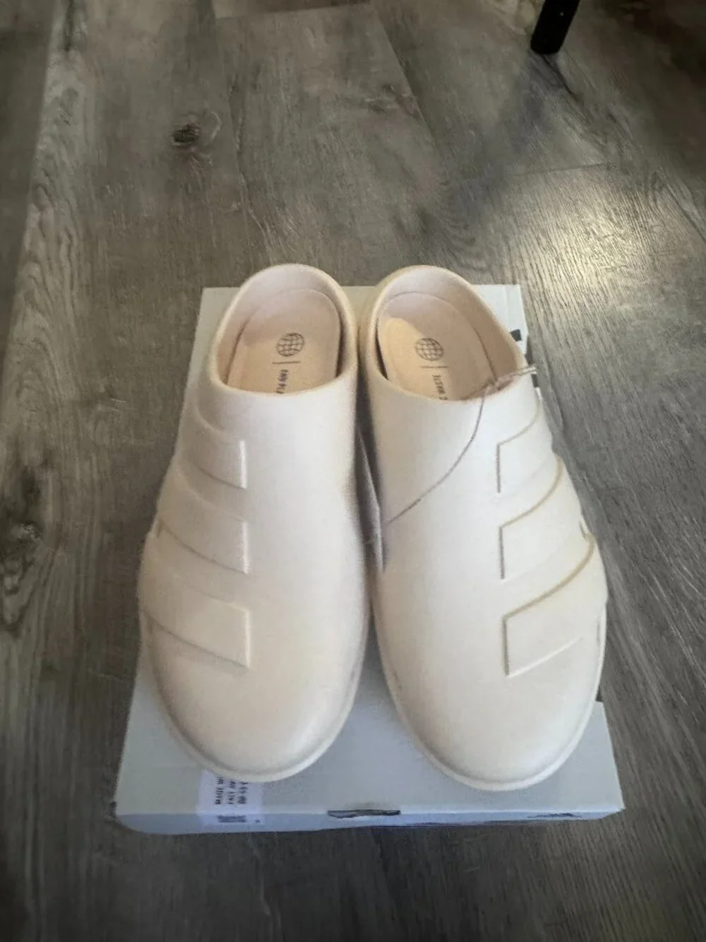 Men 10 Women 11 - Adidas Adicane Clogs Sand Strata Slides Unisex